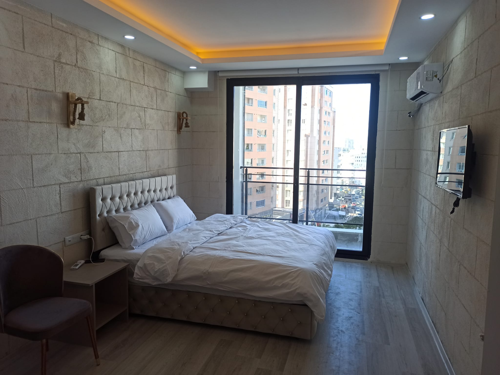 Azel Han Otel